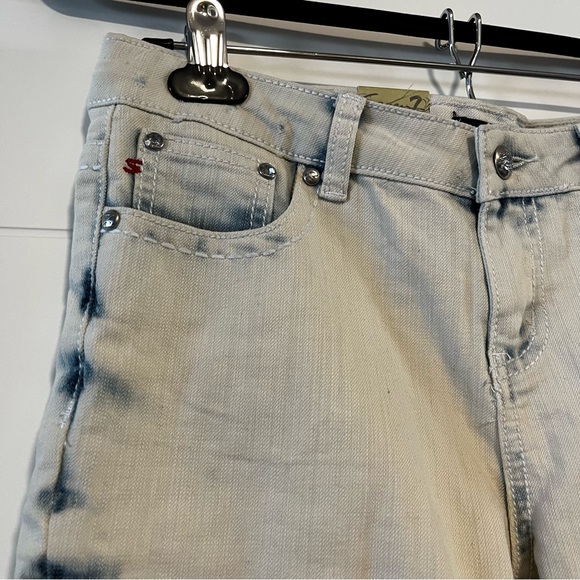 Seven7 | NWT Embellished Denim Shorts - Picture 3 of 15